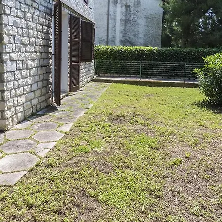 M083 - Marcelli, Trilocale Con Giardino Al Mareverde